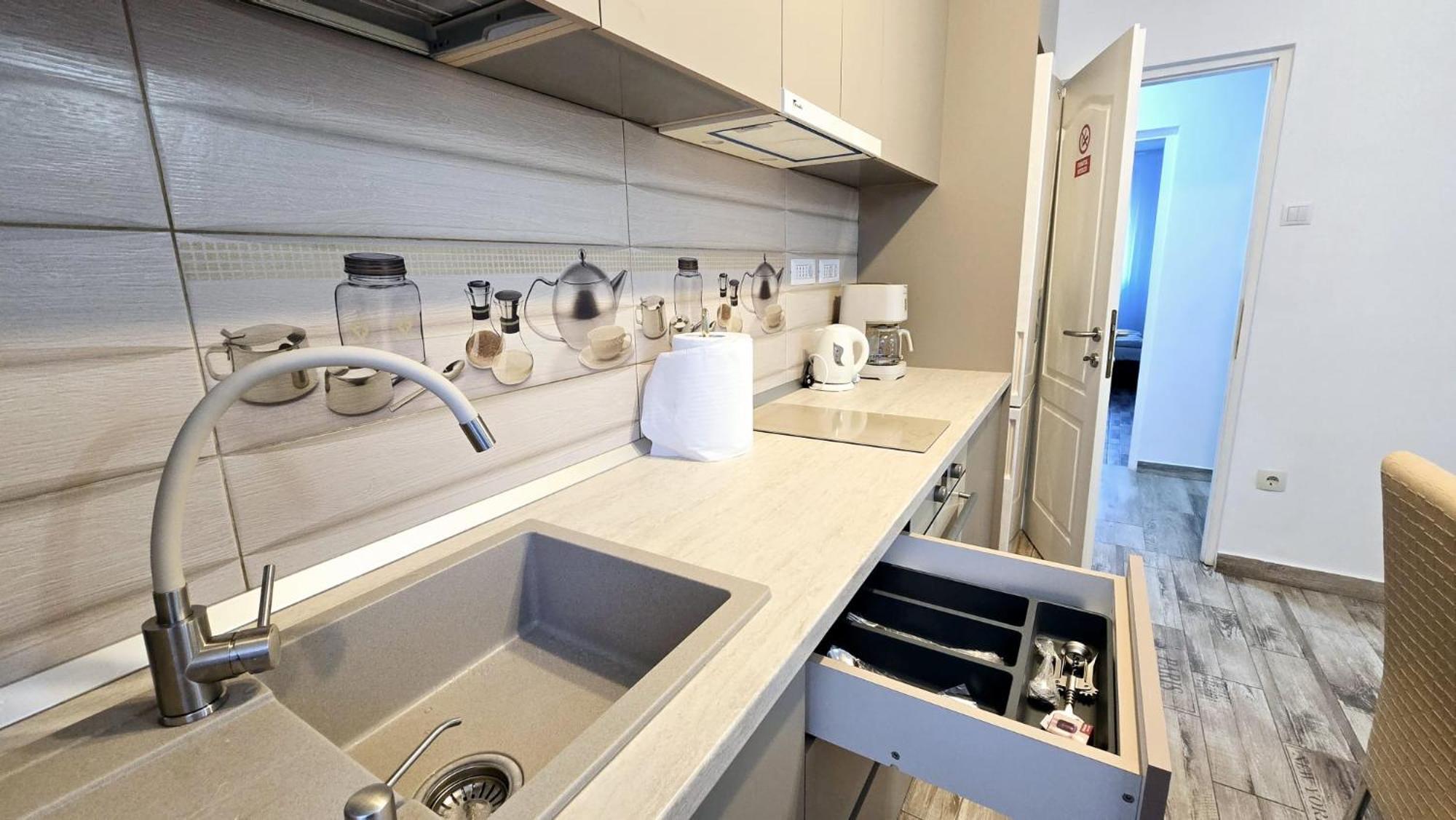Apartament 3 Camere Hd هونيدوارا المظهر الخارجي الصورة